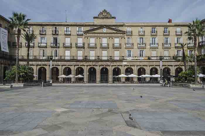 Vizcaya - Bilbao - plaza Nueva 2.jpg